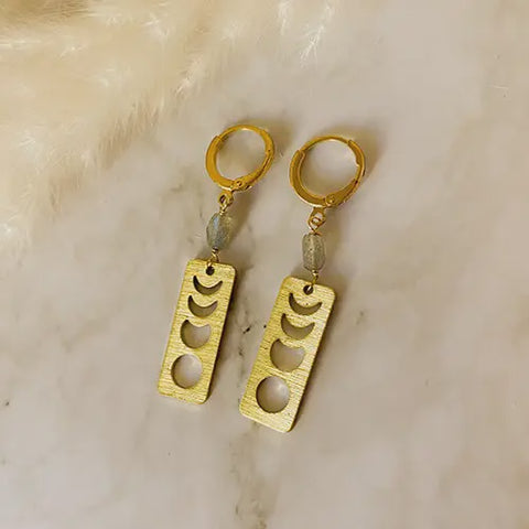 Moon Phase Bar Earring